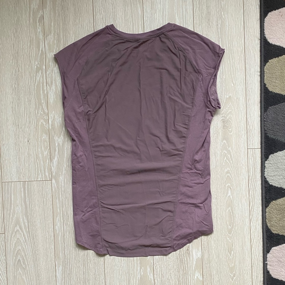 Alphalete Shirt - Picture 3 of 3